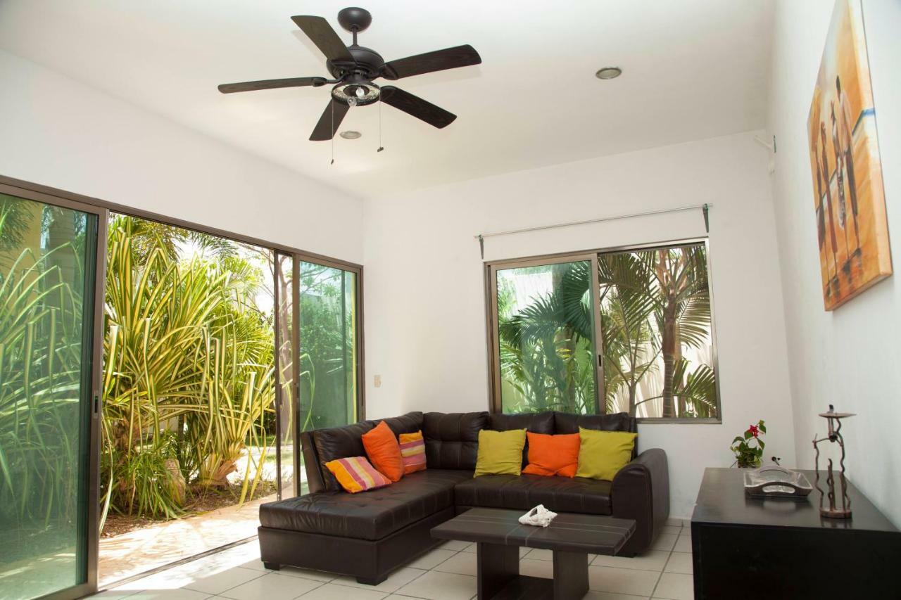 Beautiful Private Villa For 16 Pax With Garden, Bbq And Pool, Playa Del Carmen Exterior photo